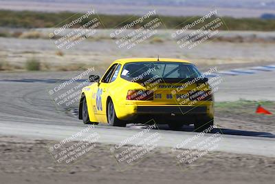 media/Oct-26-2025-CalClub SCCA (Sun) [[8ce1e69566]]/Group 2/Grapevine/